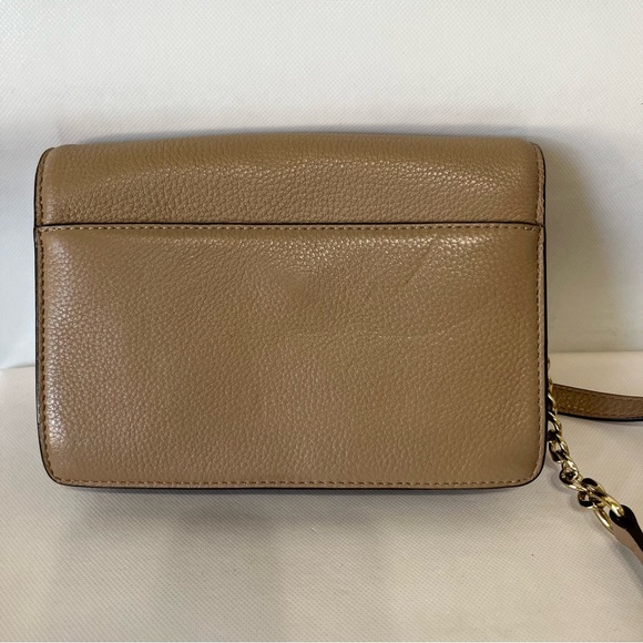 Michael Kors Jet Set Travel Pebble Leather Tan Crossbody Bag Gold Chain - Picture 2 of 14